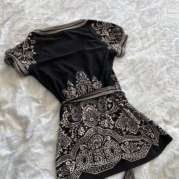 BCBG Shirt with Tie Belt - Picture 3 of 4